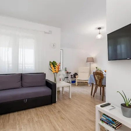 Apartamento Stunning In With Wifi Vlašići
