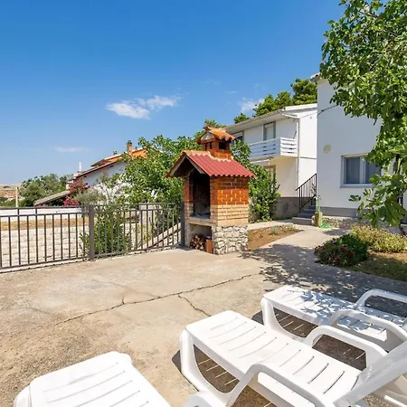 Cozy In With House Sea View Apartment Vlasici