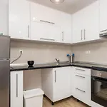 アパート 1 Bedroom Lovely In